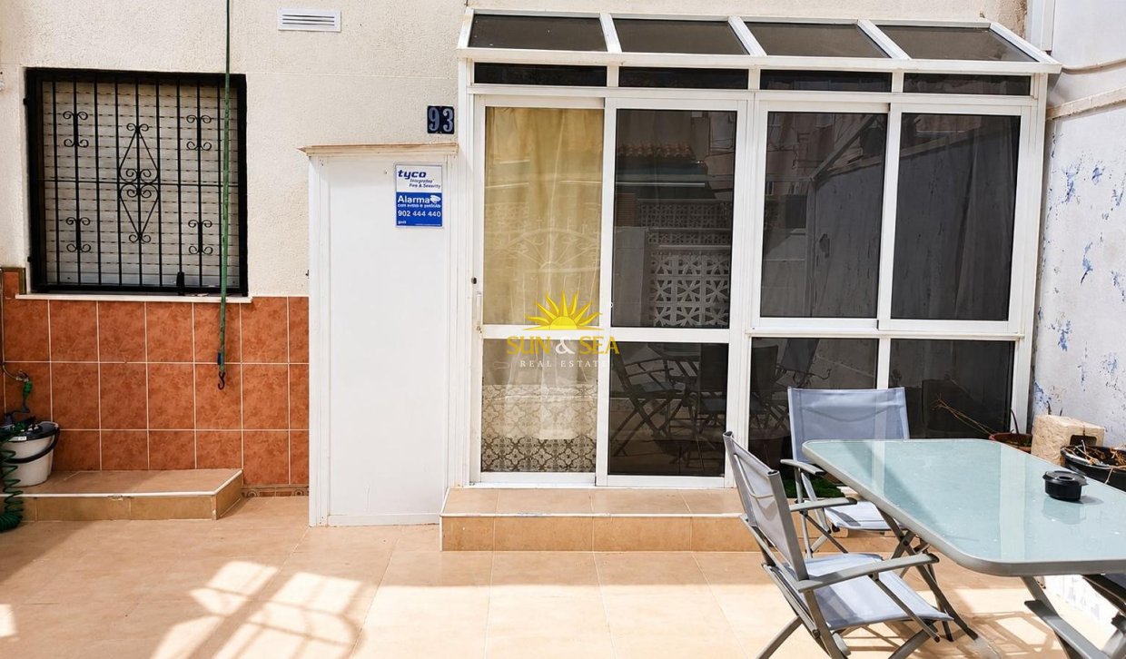 Wiederverkauf - Duplex - Torrevieja - Lago jardin