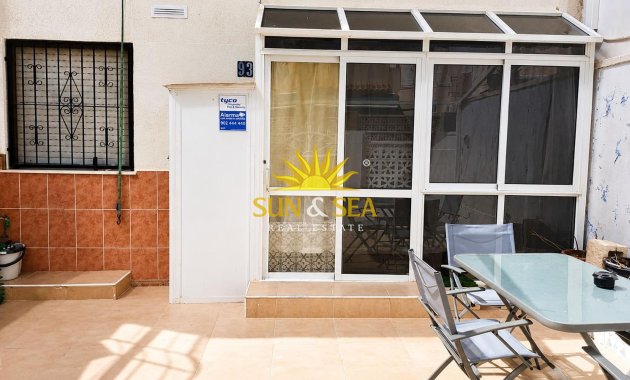 Wiederverkauf - Duplex - Torrevieja - Lago jardin