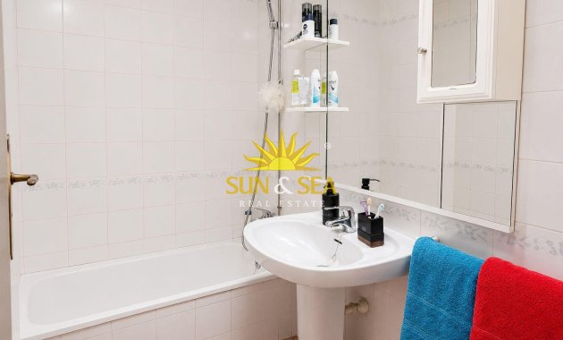 Wiederverkauf - Duplex - Torrevieja - Lago jardin