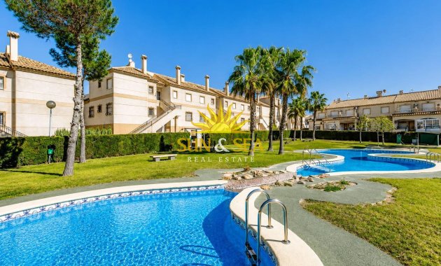 Wiederverkauf - low-bungalow - Torrevieja - Aguas nuevas 2