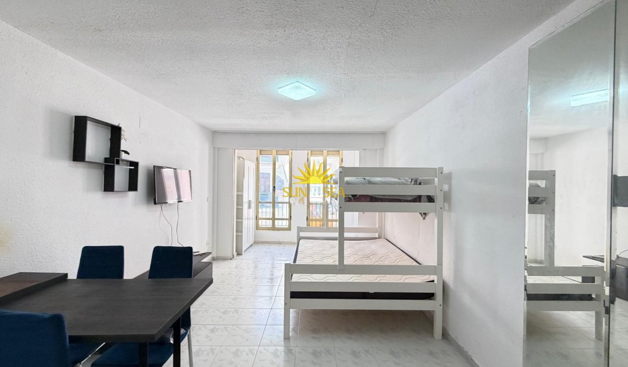 Herverkoop - Appartement - Torrevieja - torrevieja