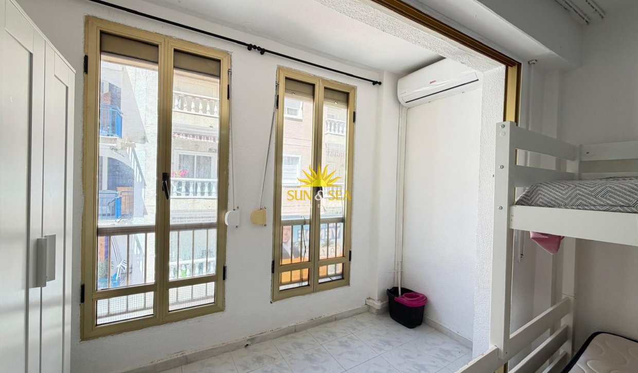 Herverkoop - Appartement - Torrevieja - torrevieja