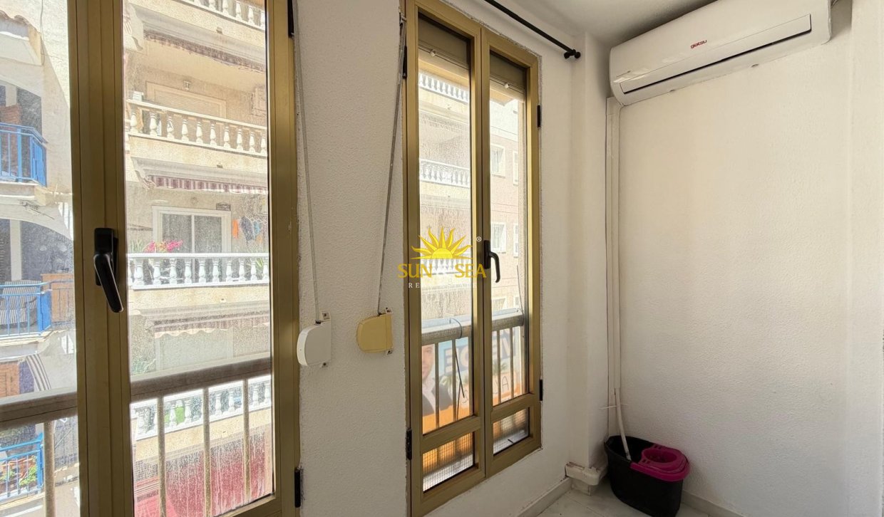 Herverkoop - Appartement - Torrevieja - torrevieja
