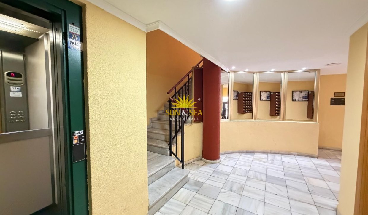 Herverkoop - Appartement - Torrevieja - torrevieja