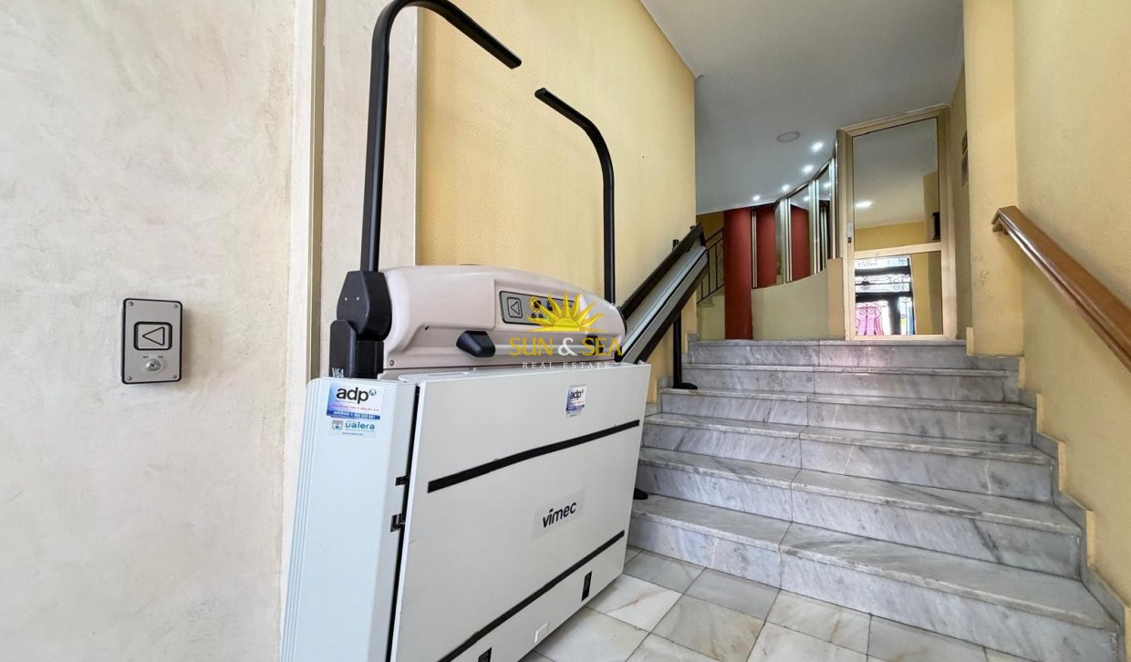 Herverkoop - Appartement - Torrevieja - torrevieja