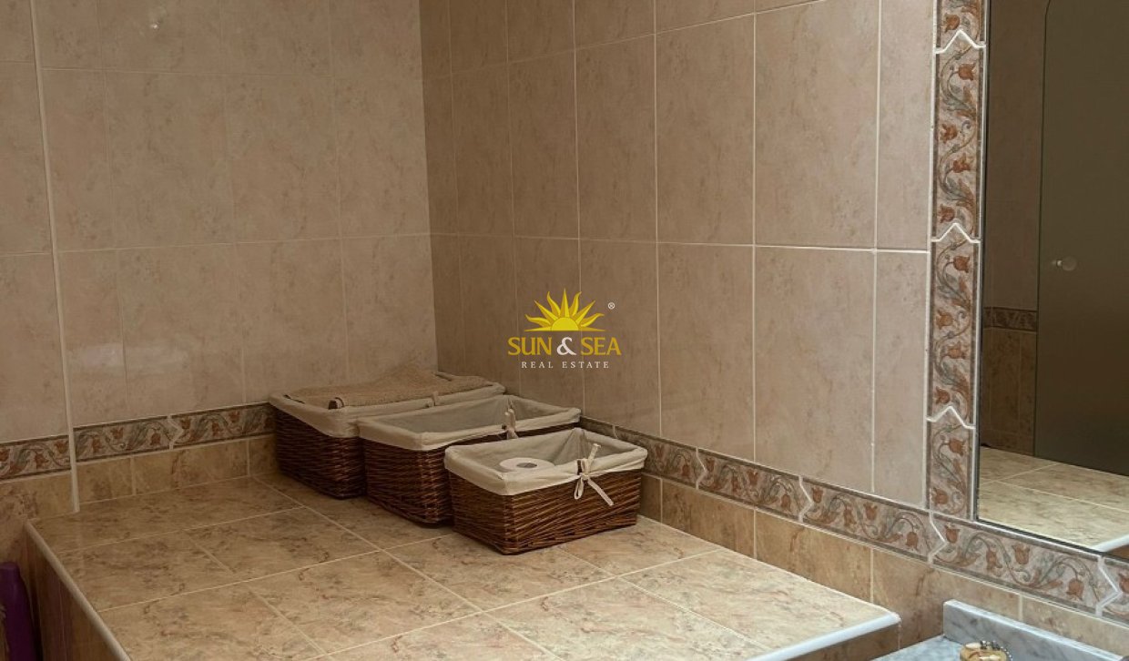 Kurzzeit-Vermietung - Ground Floor - Playa Paraiso