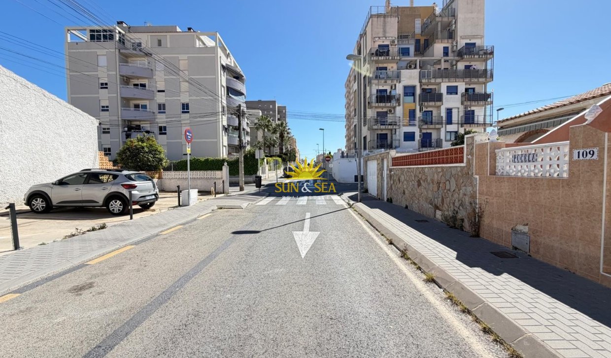 Herverkoop - Rijhuis - Torrevieja - torrevieja