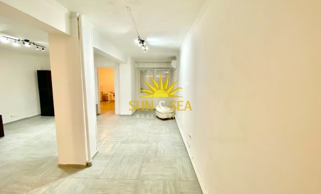 Wiederverkauf - Wohnung - Alicante - Benalua