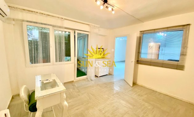 Wiederverkauf - Wohnung - Alicante - Benalua