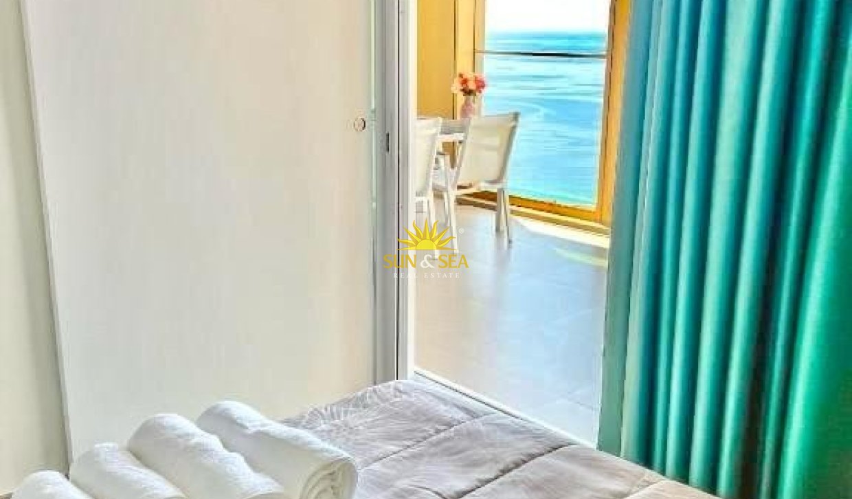 Wiederverkauf - Wohnung -  - Benidorm