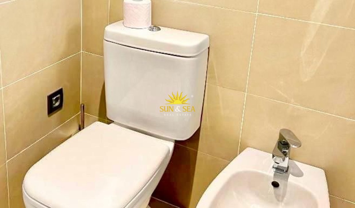 Wiederverkauf - Wohnung -  - Benidorm