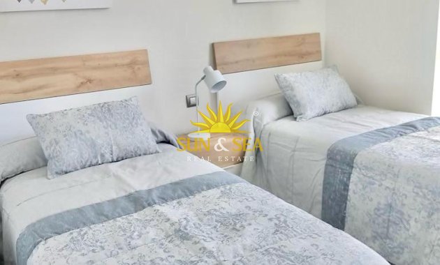 Wiederverkauf - Wohnung -  - Benidorm