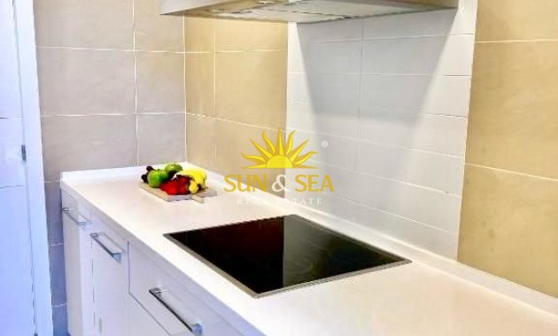 Wiederverkauf - Wohnung -  - Benidorm