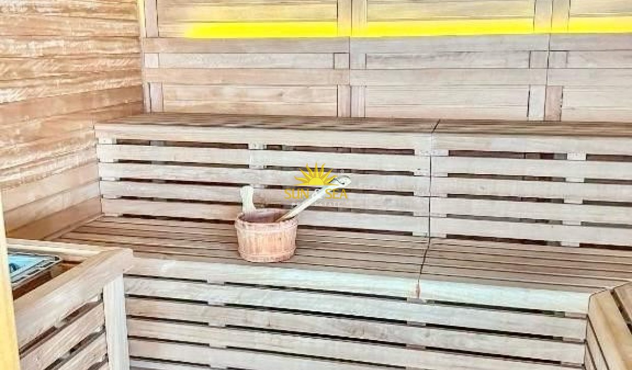 Wiederverkauf - Wohnung -  - Benidorm