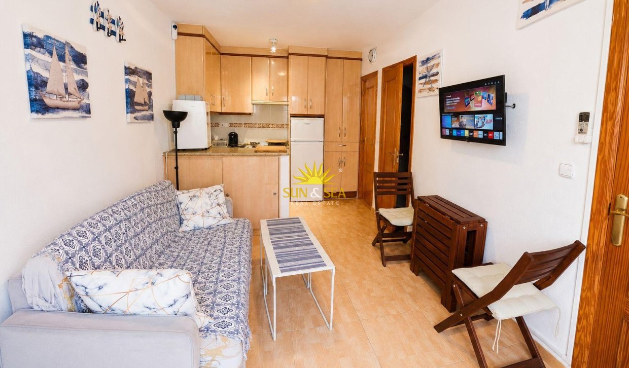 Wiederverkauf - low-bungalow - Torrevieja - Lago jardin