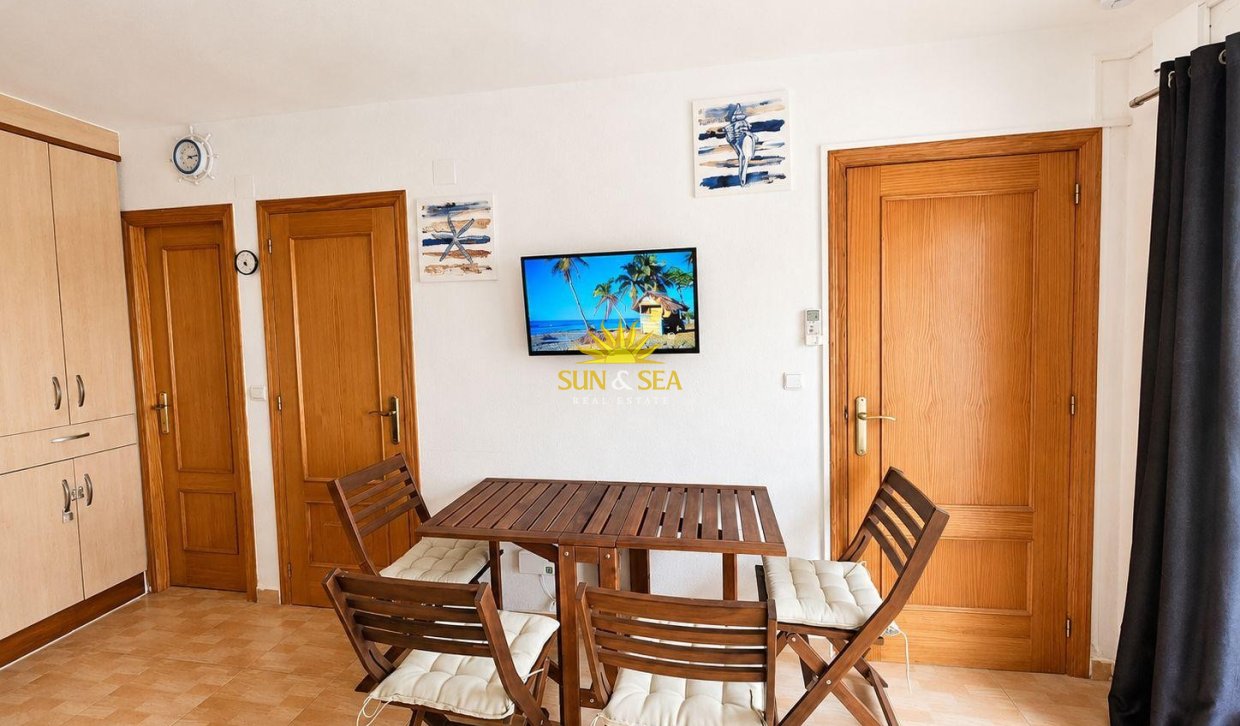 Wiederverkauf - low-bungalow - Torrevieja - Lago jardin