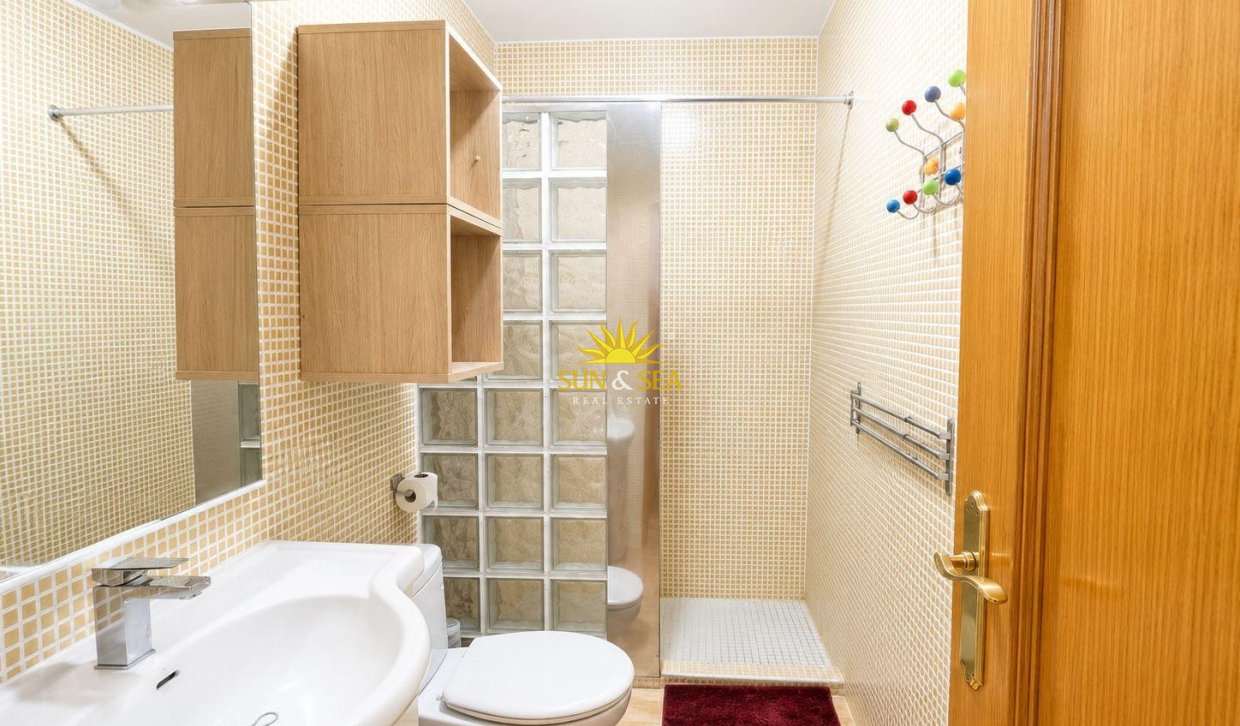 Wiederverkauf - low-bungalow - Torrevieja - Lago jardin