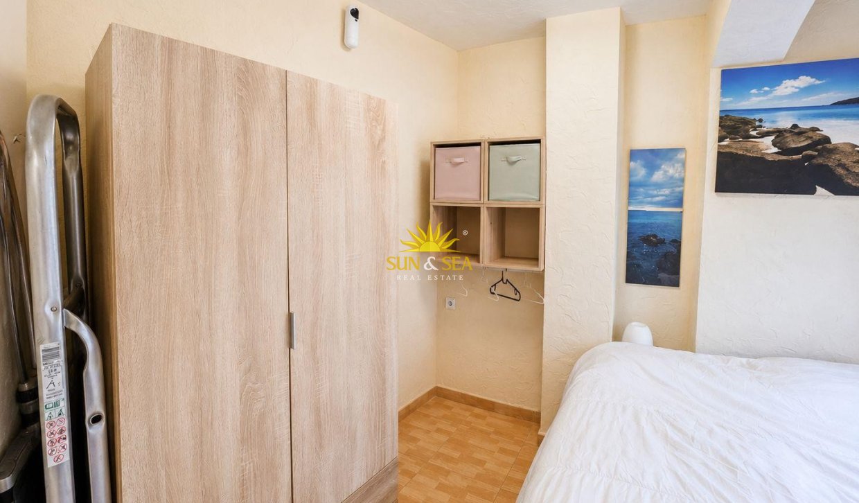 Wiederverkauf - low-bungalow - Torrevieja - Lago jardin