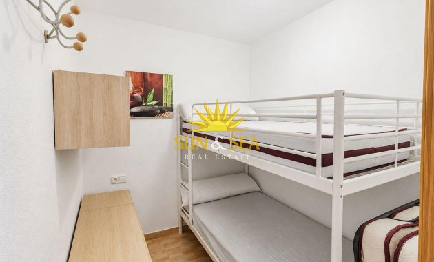 Wiederverkauf - low-bungalow - Torrevieja - Lago jardin