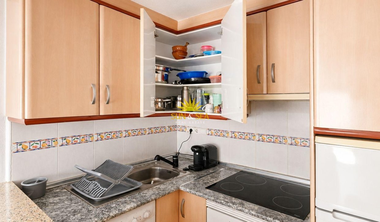 Wiederverkauf - low-bungalow - Torrevieja - Lago jardin