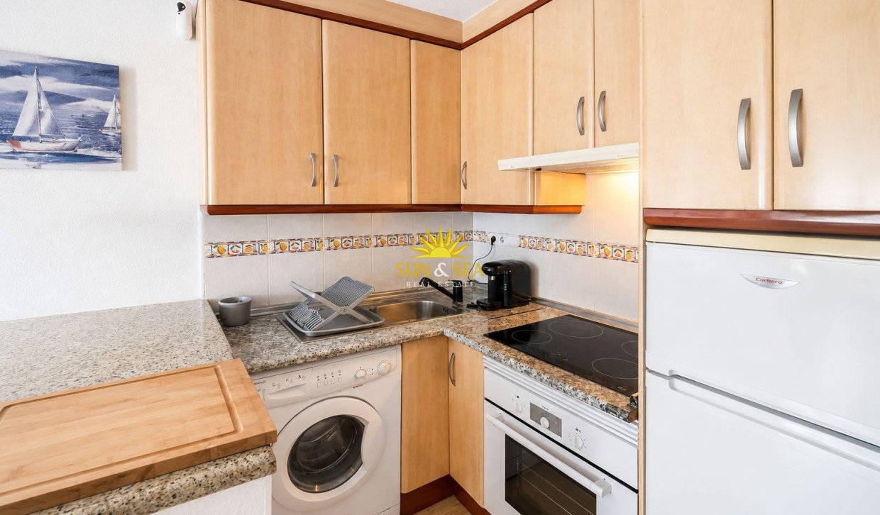 Wiederverkauf - low-bungalow - Torrevieja - Lago jardin