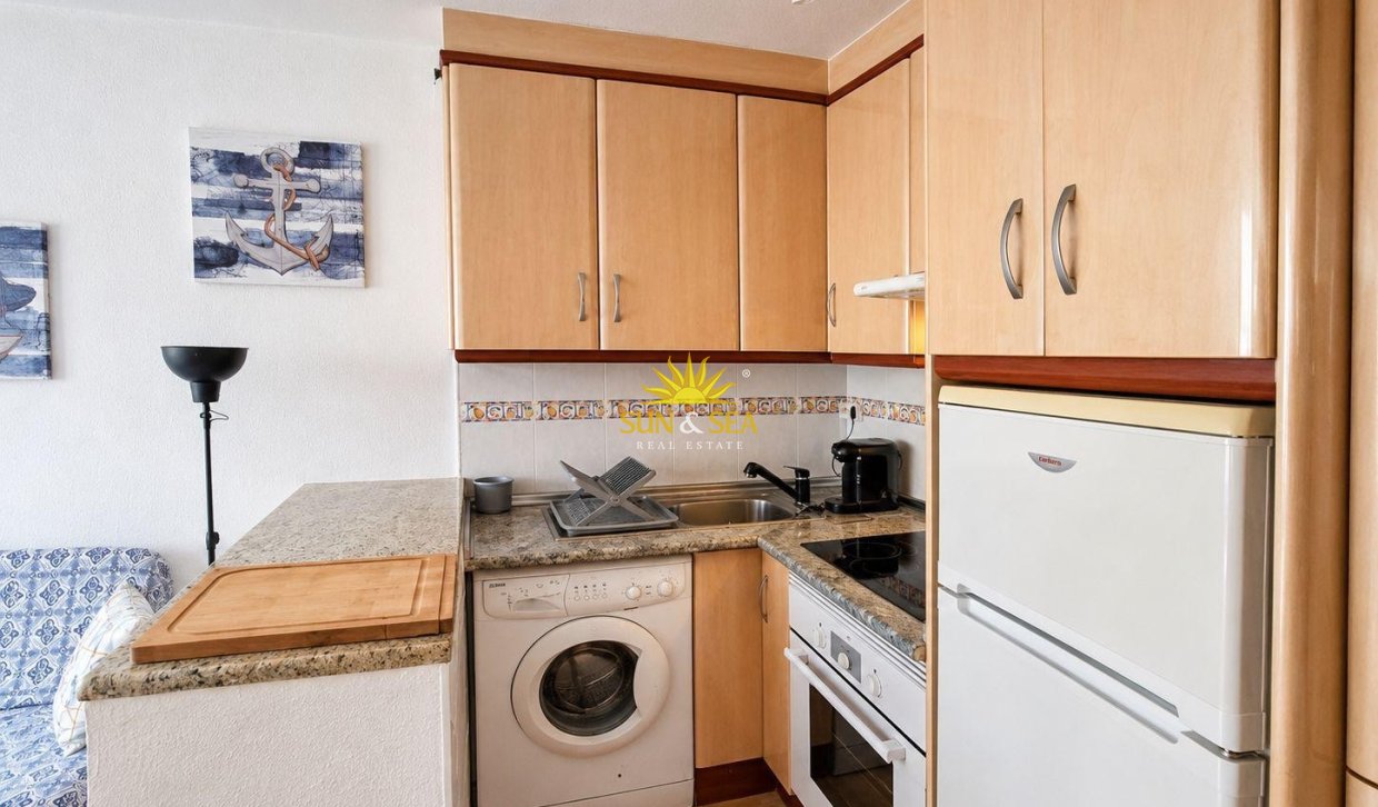 Wiederverkauf - low-bungalow - Torrevieja - Lago jardin