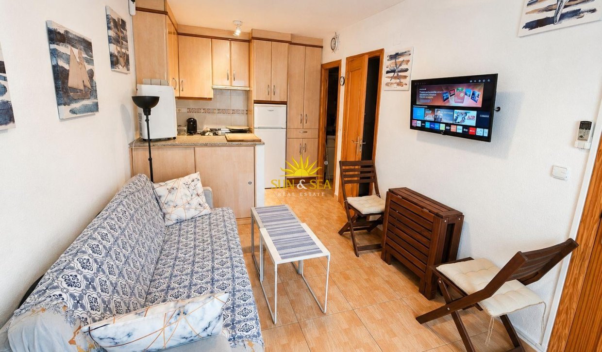 Wiederverkauf - low-bungalow - Torrevieja - Lago jardin