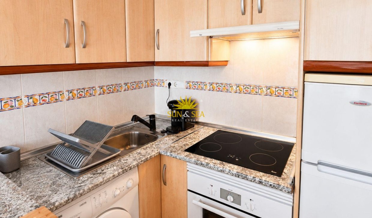 Wiederverkauf - low-bungalow - Torrevieja - Lago jardin