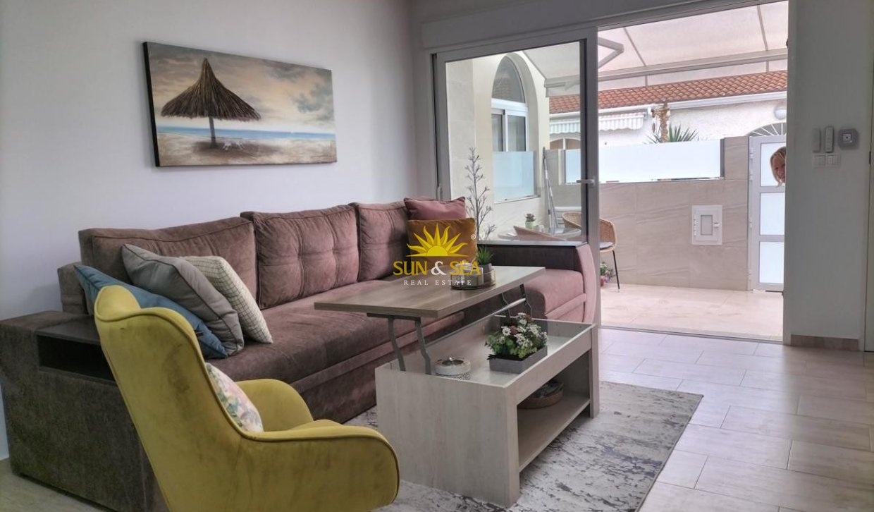 Wiederverkauf - Duplex - Torrevieja - 