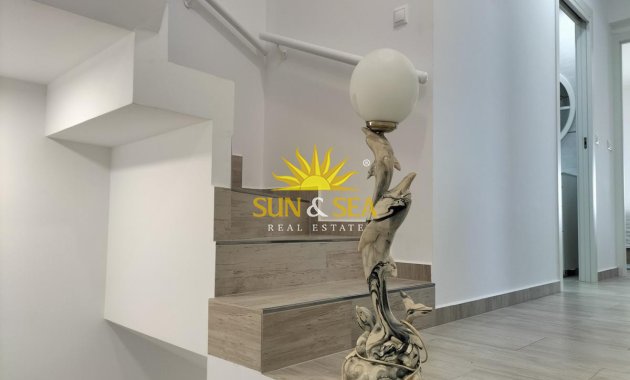 Wiederverkauf - Duplex - Torrevieja - 