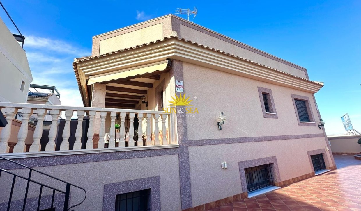 Wiederverkauf - Doppelhaushälfte - Torrevieja - Los altos