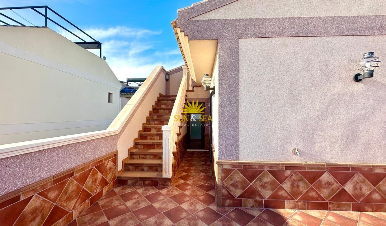 Wiederverkauf - Doppelhaushälfte - Torrevieja - Los altos