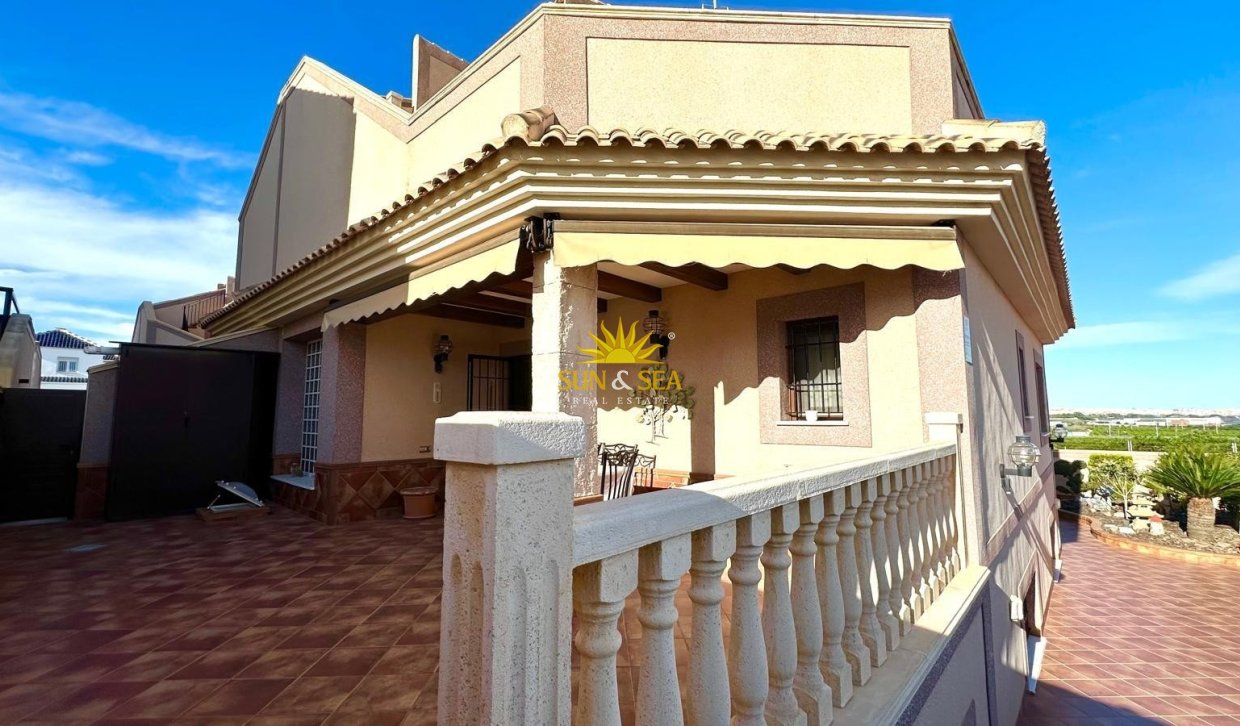 Wiederverkauf - Doppelhaushälfte - Torrevieja - Los altos