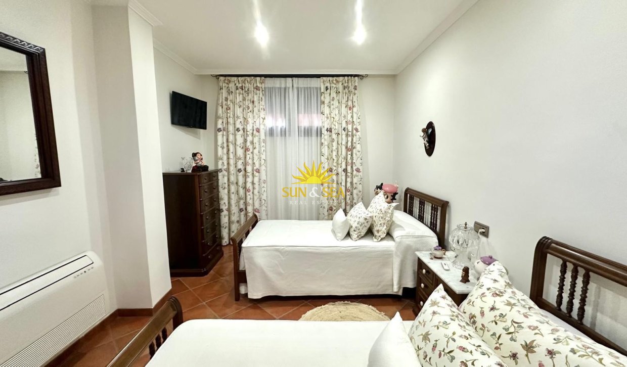 Wiederverkauf - Doppelhaushälfte - Torrevieja - Los altos