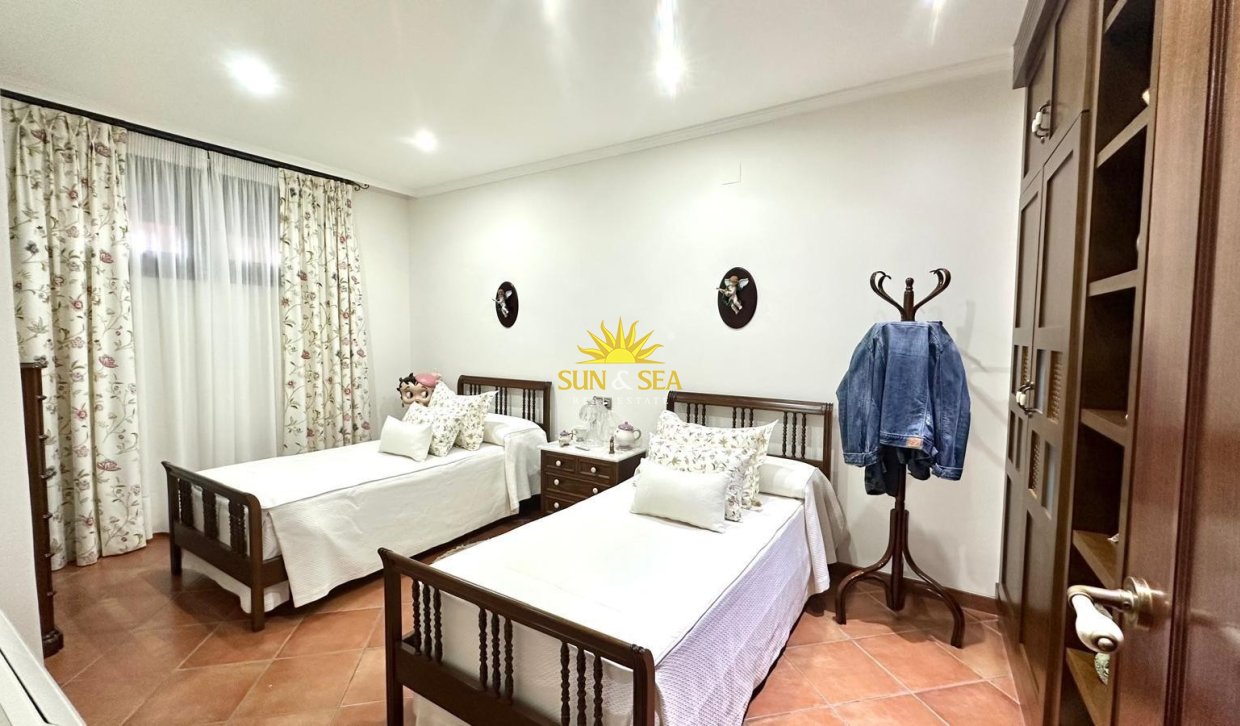 Wiederverkauf - Doppelhaushälfte - Torrevieja - Los altos