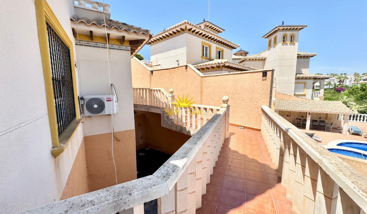 Langfristige Vermietung - Villa - Orihuela Costa