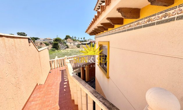 Langfristige Vermietung - Villa - Orihuela Costa