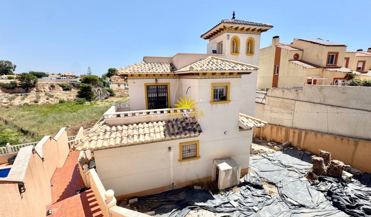 Langfristige Vermietung - Villa - Orihuela Costa