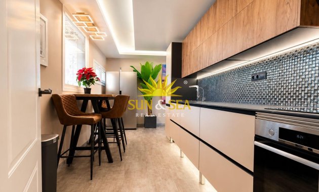 Herverkoop - Appartement - Benidorm