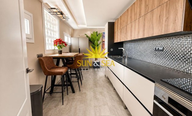 Herverkoop - Appartement - Benidorm