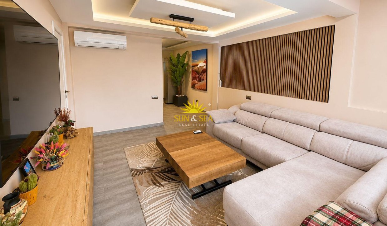 Herverkoop - Appartement - Benidorm