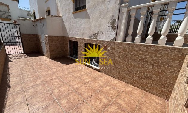 Wiederverkauf - Ground Floor - Orihuela - Los Balcones Y los Altos