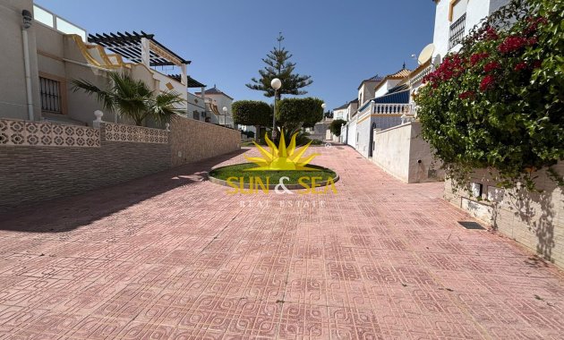 Wiederverkauf - Ground Floor - Orihuela - Los Balcones Y los Altos