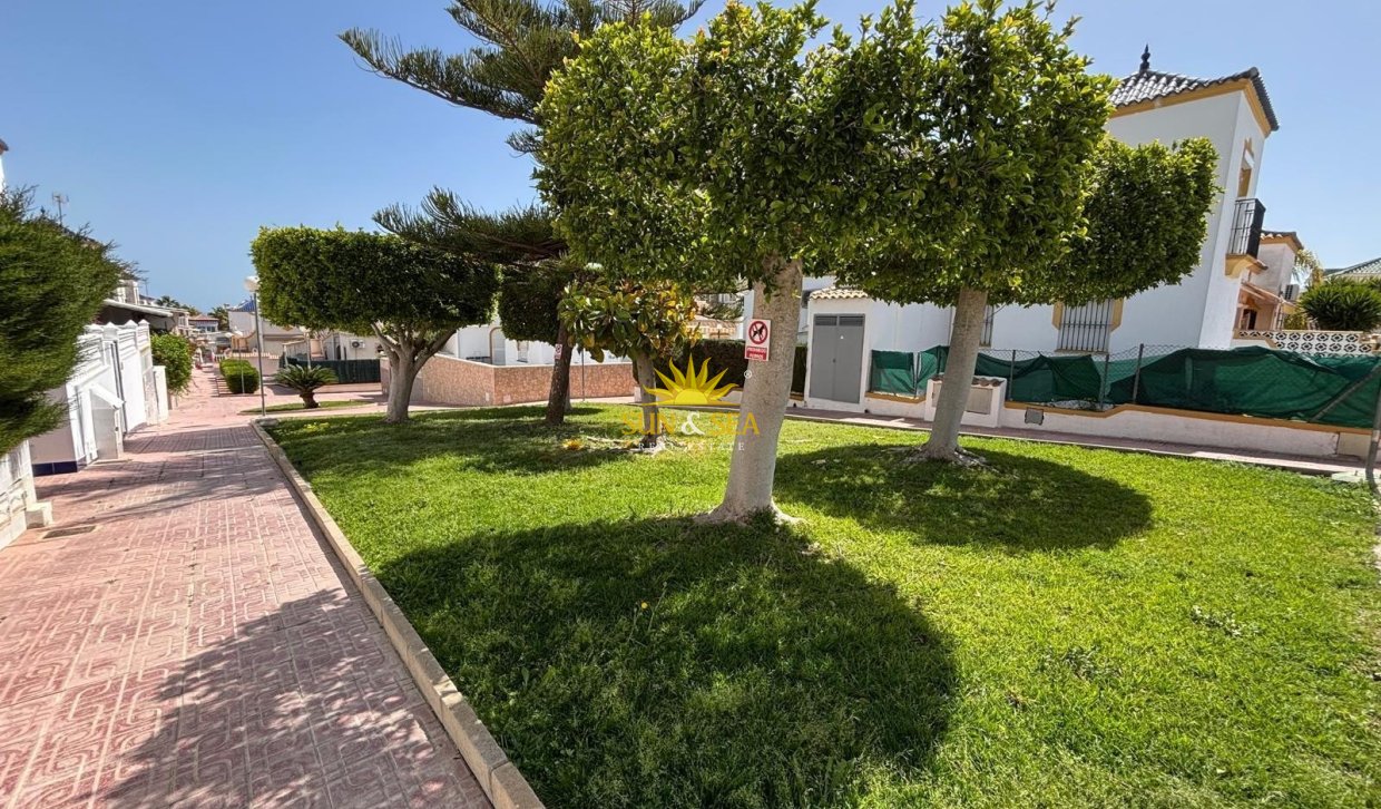 Wiederverkauf - Ground Floor - Orihuela - Los Balcones Y los Altos