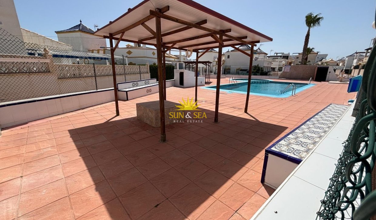 Wiederverkauf - Ground Floor - Orihuela - Los Balcones Y los Altos