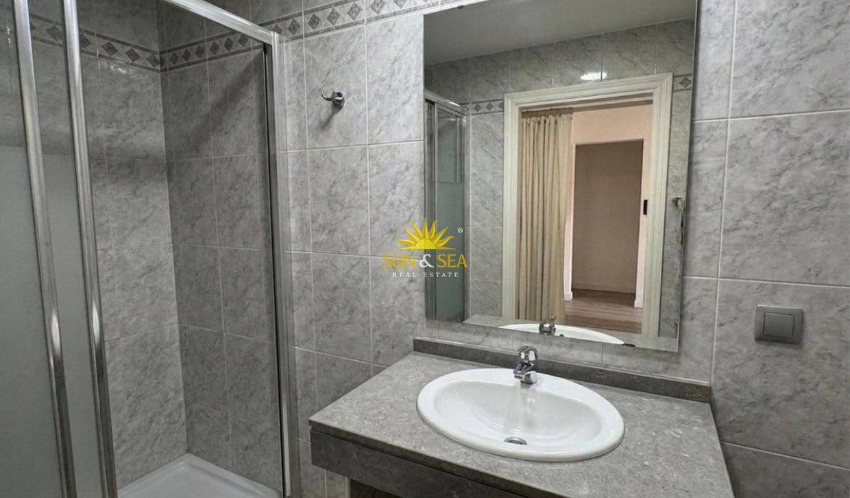 Alquiler de invierno - Estudio - Torrevieja - torrevieja
