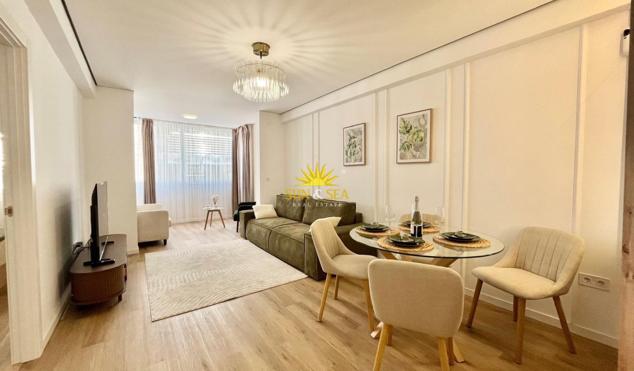 Wiederverkauf - Wohnung - Torrevieja - Curva del Palangre
