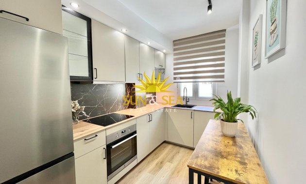 Wiederverkauf - Wohnung - Torrevieja - Curva del Palangre