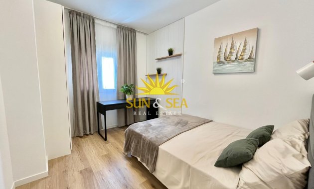 Wiederverkauf - Wohnung - Torrevieja - Curva del Palangre