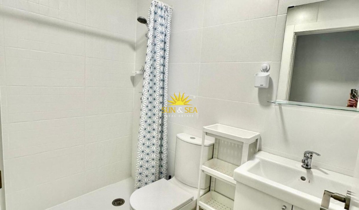 Wiederverkauf - Wohnung - Alicante (Alacant)